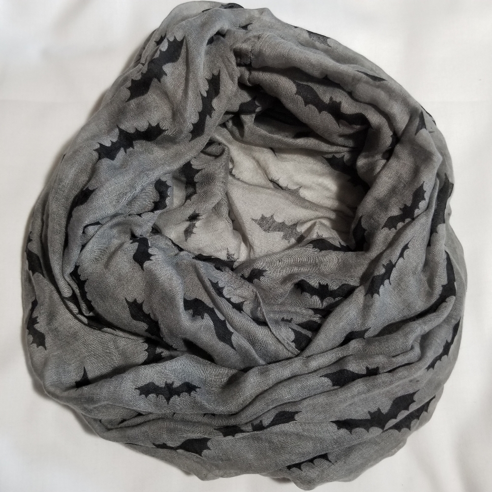 Bat Infinity Scarf